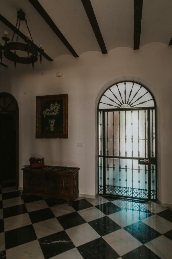 הוילה לה פואבלה דה לוס אינפאנטס Casa Leal מראה חיצוני תמונה